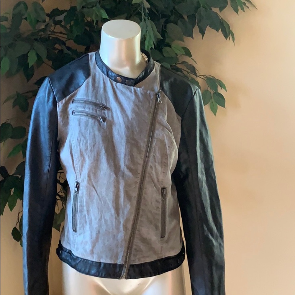 Blanc Noir Jacket